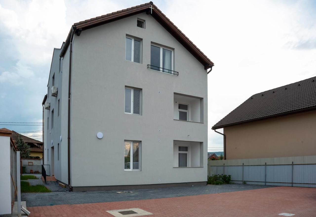 Solomon Apartments Ap 3 Sîngeorgiu de Mureş المظهر الخارجي الصورة